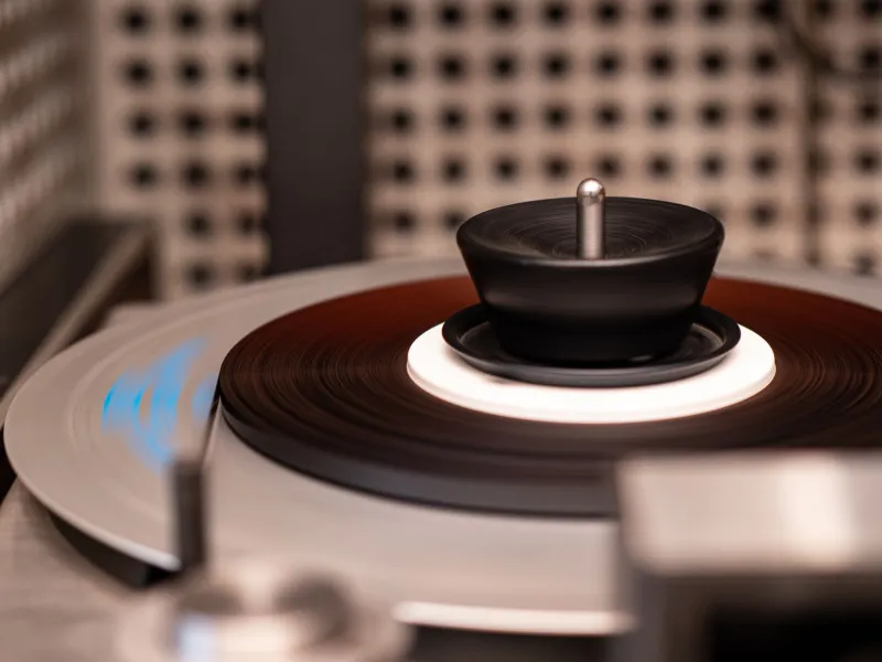 The Showroom Advantage: Understanding Why High-End Audio Rarely Sounds the Same Twice